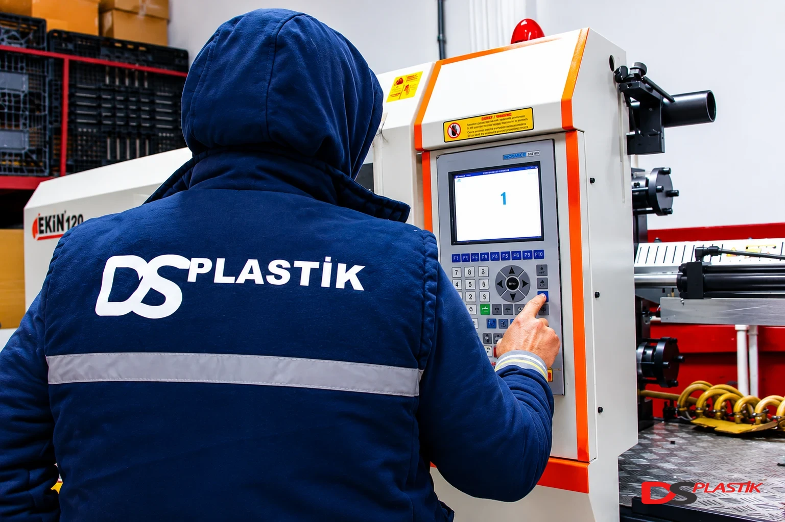DS Plastik plastik enjeksiyon üretim tesisi görseli 4